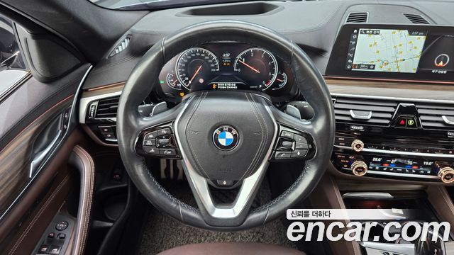 BMW 5 Series (G30) 520d M Sport Package Plus 2018 — фото 13
