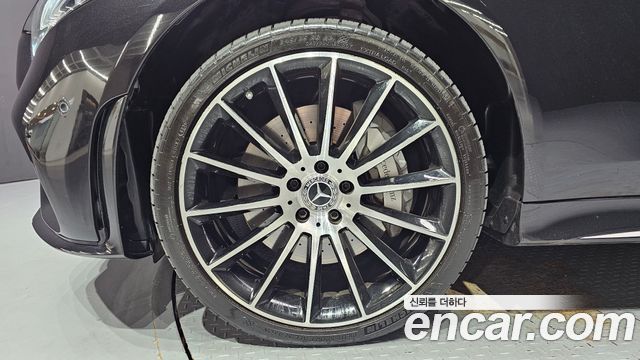 Mercedes-Benz CLS-Class (C257) CLS450 4MATIC AMG Line 2021 — фото 5