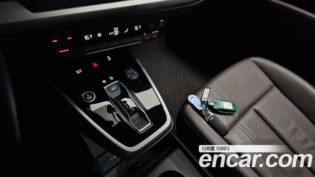 Audi Q4 e-tron (F4) 40 Premium 2022 — фото 9