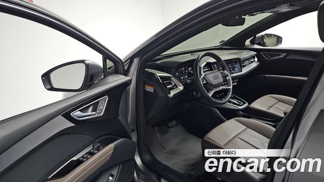 Audi Q4 e-tron (F4) 40 Premium 2022 — фото 10