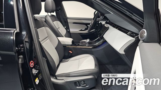 Land Rover Range Rover Evoque (II) P250 Dynamic SE 2026 — фото 32