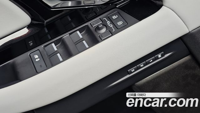 Land Rover Range Rover Evoque (II) P250 Dynamic SE 2026 — фото 39