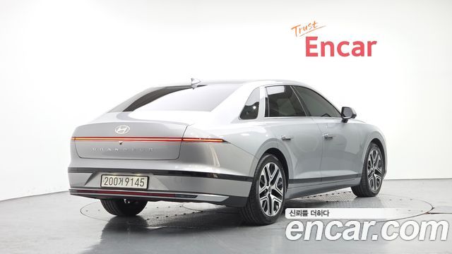 Hyundai Grandeur (GN7) 2,5 Gasoline 2WD Exclusive 2023 — фото 2