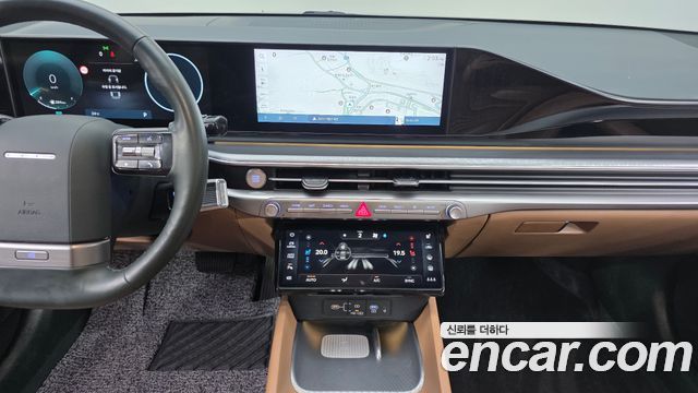 Hyundai Grandeur (GN7) 2,5 Gasoline 2WD Exclusive 2023 — фото 14