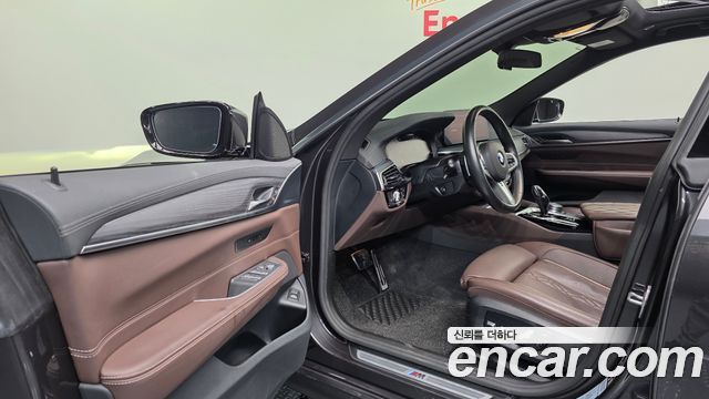 BMW 6 Series GT (G32) 620d xDrive M Sport 2022 — фото 10
