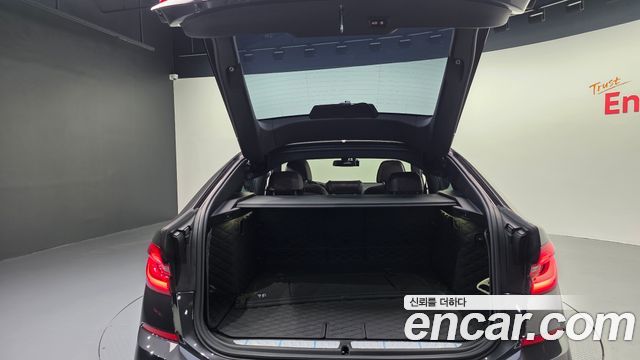 BMW 6 Series GT (G32) 620d xDrive M Sport 2022 — фото 33