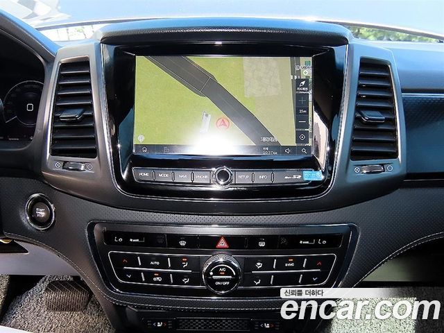 KG Mobility (SsangYong) Rexton Sports Diesel 2.2 4WD Prestige 2022 — фото 17
