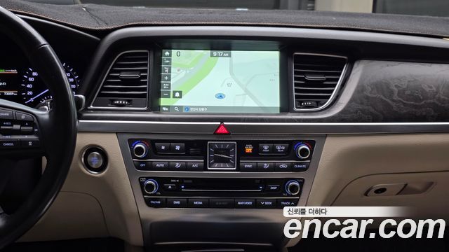 Genesis G80 3.3 GDI AWD Premium Luxury 2017 — фото 14