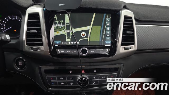 KG Mobility (SsangYong) Rexton Sports Diesel 2.2 4WD Prestige 2018 — фото 13