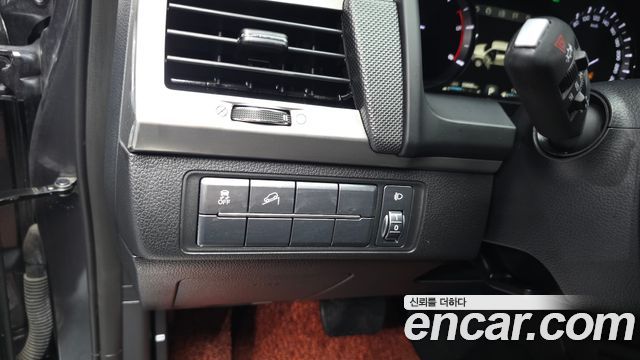 KG Mobility (SsangYong) Rexton Sports Diesel 2.2 4WD Prestige 2018 — фото 18