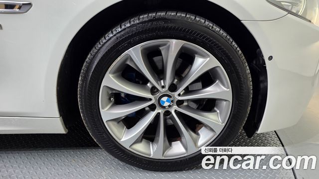 BMW 5 Series (F10) 528i M Aero Dynamic 2016 — фото 5