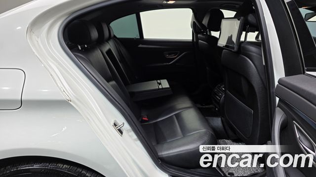 BMW 5 Series (F10) 528i M Aero Dynamic 2016 — фото 12