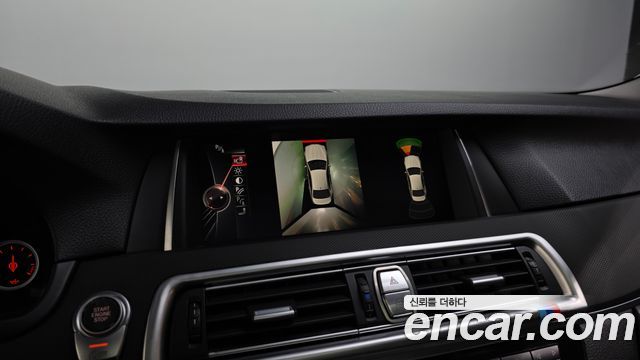 BMW 5 Series (F10) 528i M Aero Dynamic 2016 — фото 15