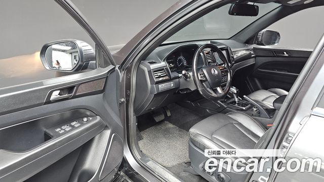 KG Mobility (SsangYong) Rexton Sports Khan Diesel 2.2 4WD Prestige Special (5-Link) 2021 — фото 12