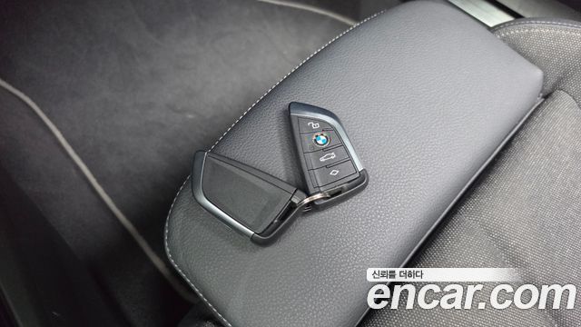 BMW 1 Series (F40) 120i Sports 2024 — фото 20