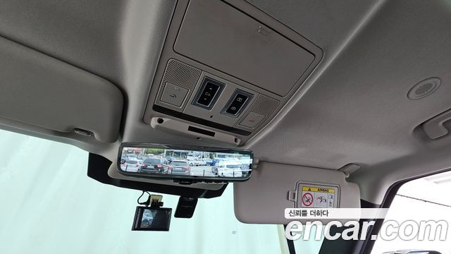 Land Rover Defender (L663) 110 D240 SE 2020 — фото 18