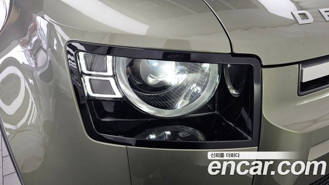 Land Rover Defender (L663) 110 D240 SE 2020 — фото 22
