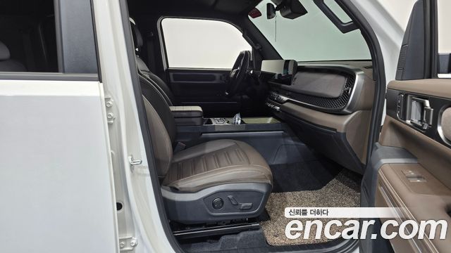 Kia Tasman 2.5T Gasoline 4WD Extreme 2026 — фото 26
