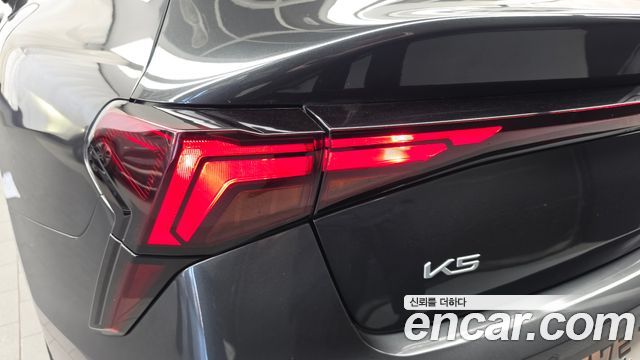 Kia K5 Hybrid (III) Prestige 2024 — фото 23
