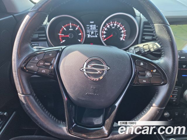 KG Mobility (SsangYong) Tivoli Air Diesel IX 2WD 2017 — фото 7