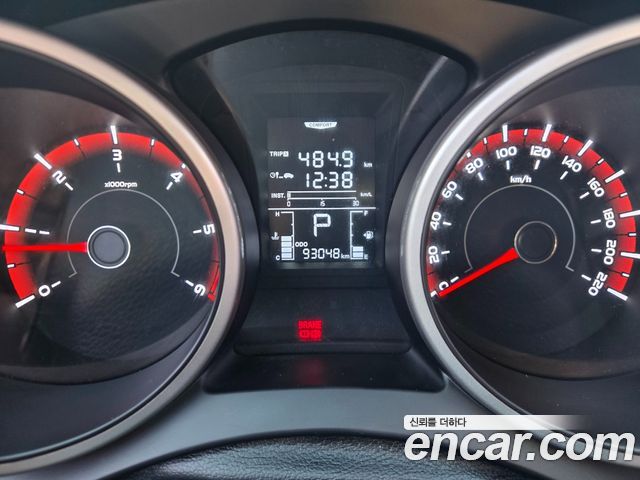 KG Mobility (SsangYong) Tivoli Air Diesel IX 2WD 2017 — фото 8