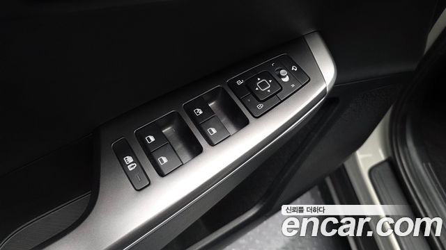 Kia EV6 Standard 4WD Air 2023 — фото 28