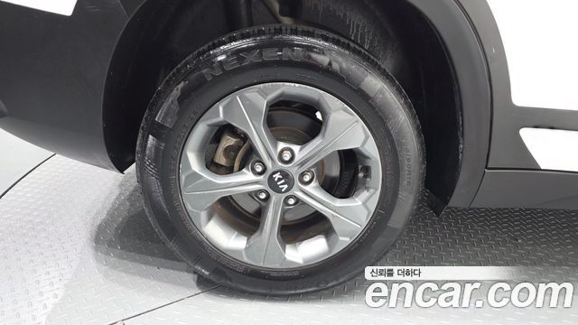 Kia Seltos Gasoline 1.6 Turbo 2WD Trendy 2020 — фото 5