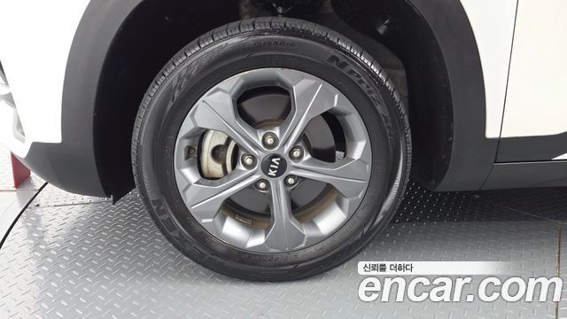 Kia Seltos Gasoline 1.6 Turbo 2WD Trendy 2020 — фото 21