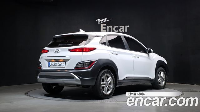 Hyundai Kona Gasoline 2.0 2WD Modern 2023 — фото 2