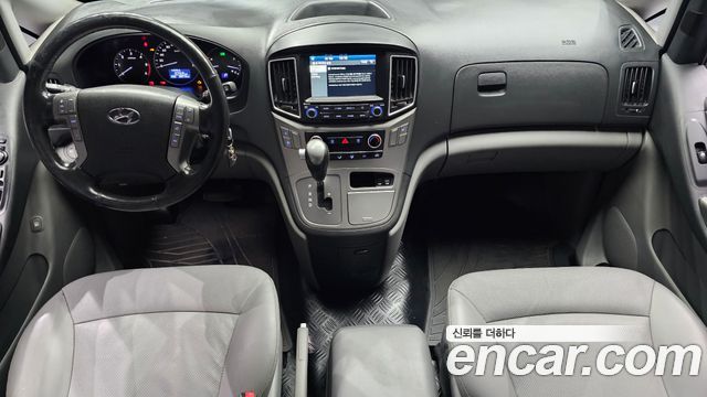 Hyundai Grand Starex Van 5-Seater Modern 2020 — фото 7