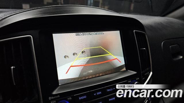Hyundai Grand Starex Van 5-Seater Modern 2020 — фото 15