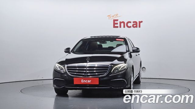 Mercedes-Benz E-Class (W213) E300 4MATIC Exclusive Standard 2018 — фото 3