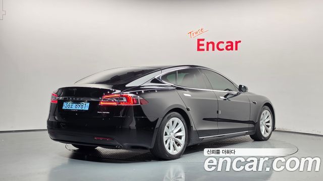 Tesla Model S Long Range 2020 — фото 2