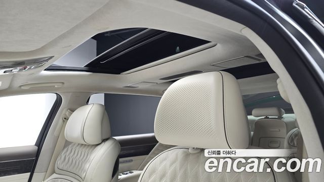 Genesis G90 (RS4) Gasoline 3.5 Turbo e-S/C AWD LWB 2024 — фото 16