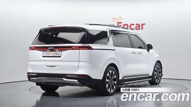 Kia Carnival (IV) Gasoline 7-Seater Noblesse 2023 — фото 2