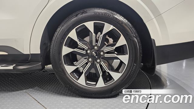Kia Carnival (IV) Gasoline 7-Seater Noblesse 2023 — фото 21