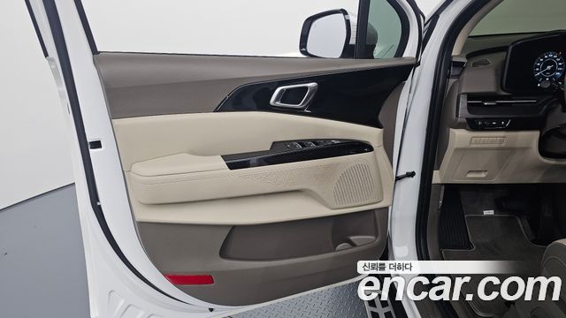 Kia Carnival (IV) Gasoline 7-Seater Noblesse 2023 — фото 24