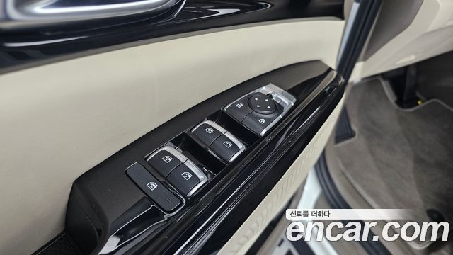 Kia Carnival (IV) Gasoline 7-Seater Noblesse 2023 — фото 27