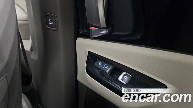 Kia Carnival (IV) Gasoline 7-Seater Noblesse 2023 — фото 32