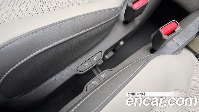 Kia Carnival (IV) Gasoline 7-Seater Noblesse 2023 — фото 35