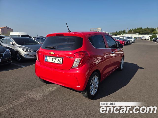 Chevrolet Spark Premier 2022 — фото 3