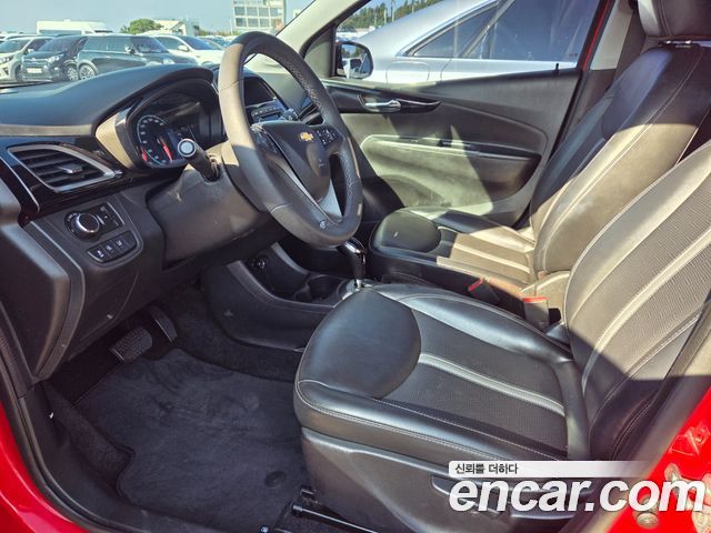 Chevrolet Spark Premier 2022 — фото 10