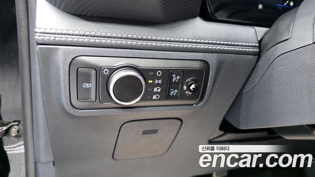 Ford Mustang (VII) 2.3 Ecoboost Premium Convertible 2024 — фото 20