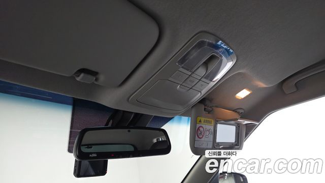 KG Mobility (SsangYong) Tivoli 1.6 2WD V3 2027 — фото 28