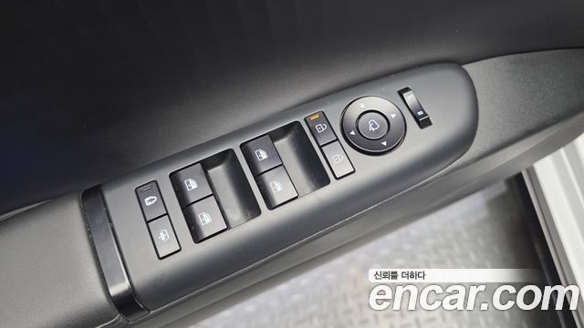 Hyundai Grandeur Hybrid (GN7) Calligraphy 2023 — фото 35
