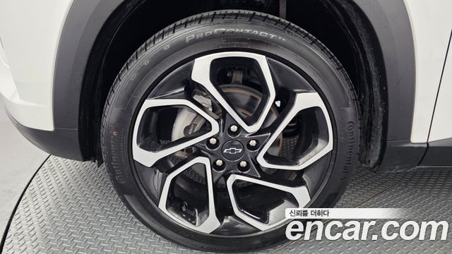 Chevrolet Trax Crossover 1.2 RS 2024 — фото 5
