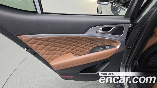 Genesis G70 2.0T AWD Elite 2019 — фото 25