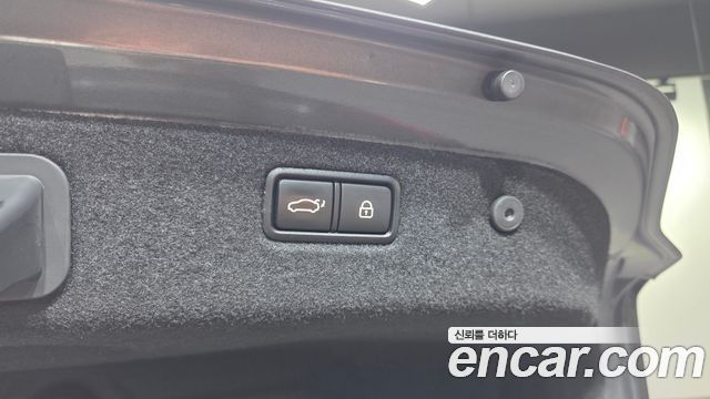 Genesis G70 2.0T AWD Elite 2019 — фото 31
