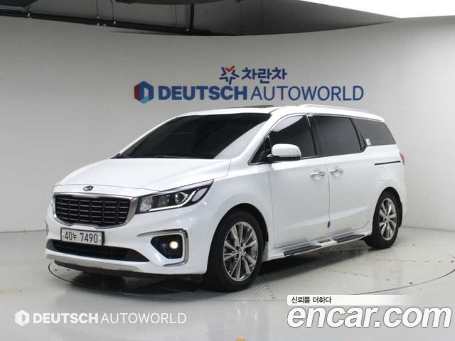 Kia Carnival 9-Seater Prstige 2019 — фото 1