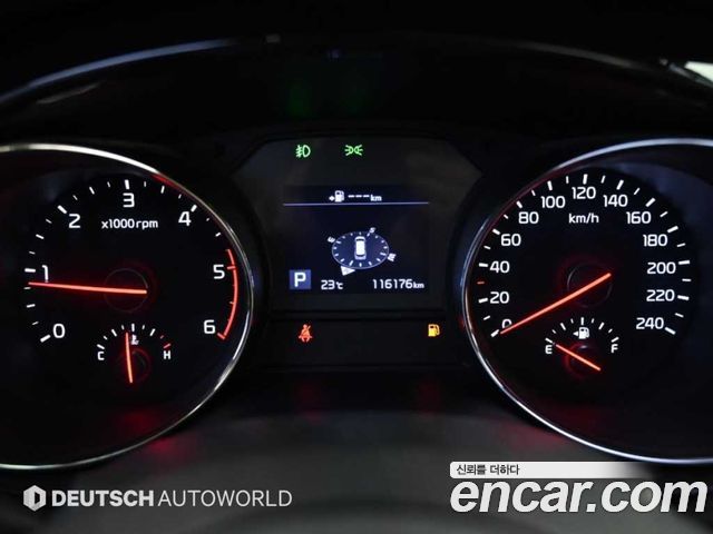 Kia Carnival 9-Seater Prstige 2019 — фото 8